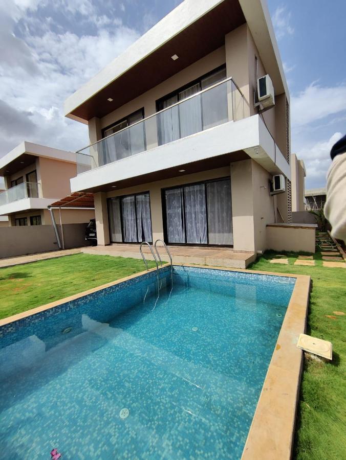 Casa Del Capitan-2Bhk With Private Pool & Lawn. Villa Karjat Kültér fotó